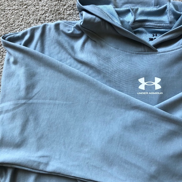 NWOT. Under Armour pullover hoodie.NWOT. - Picture 2 of 2